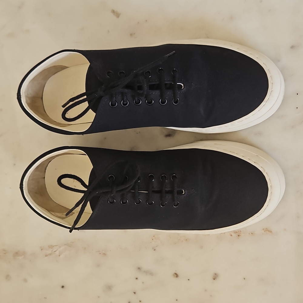 THE ROW: Black Mary H Minimalist Sneakers - Picture 2 of 9